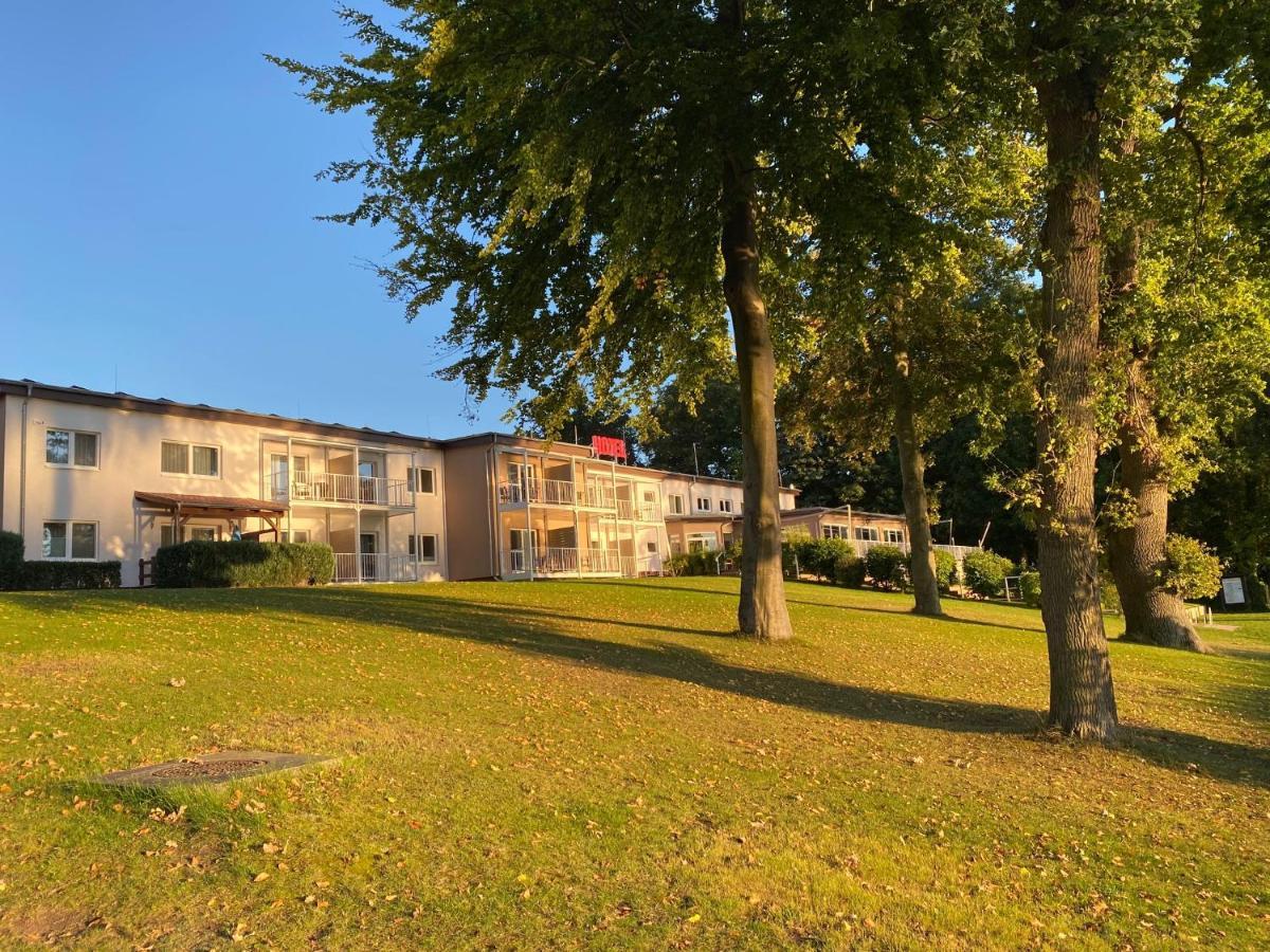 Hotel Am Untersee 반티코프 외부 사진