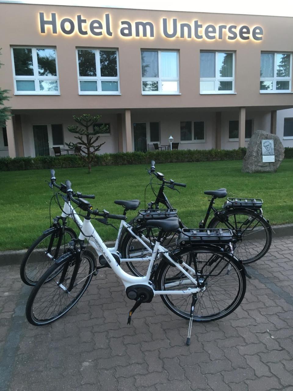Hotel Am Untersee 반티코프 외부 사진